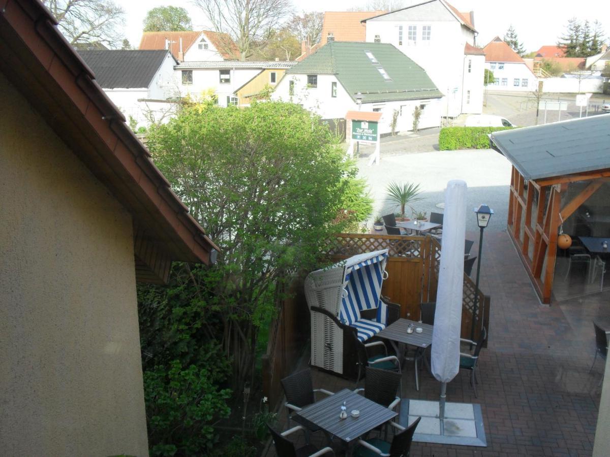 Hotel-Pension Zur Mole Wiek auf Rügen 外观 照片